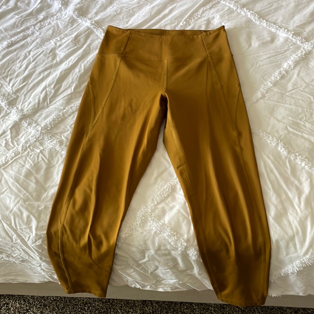 Girlfriend collective leggings